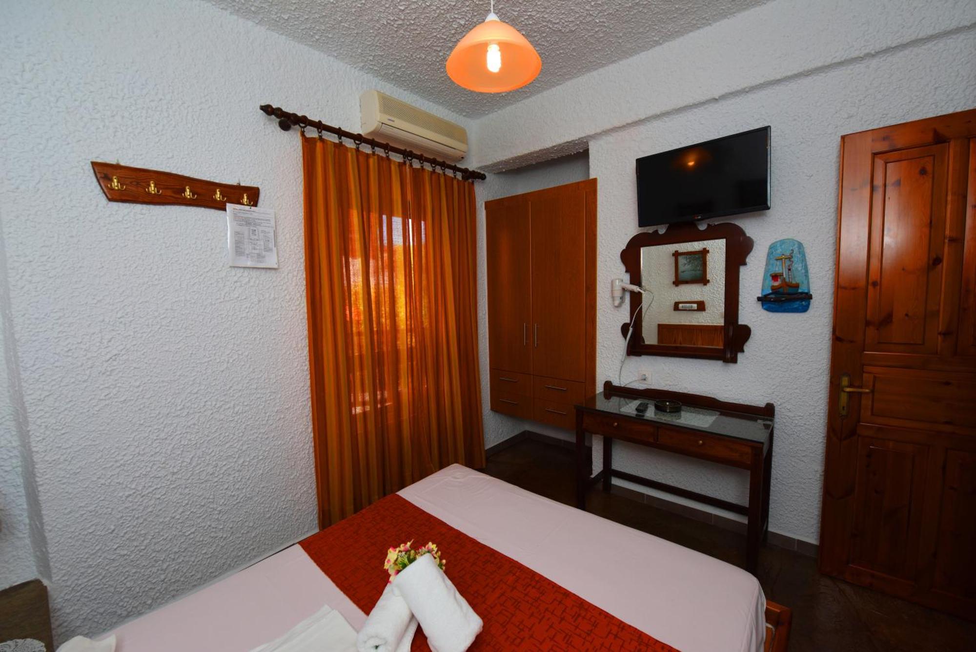 Haus Niko Apartments And Suites Nea Poteidaia Camera foto