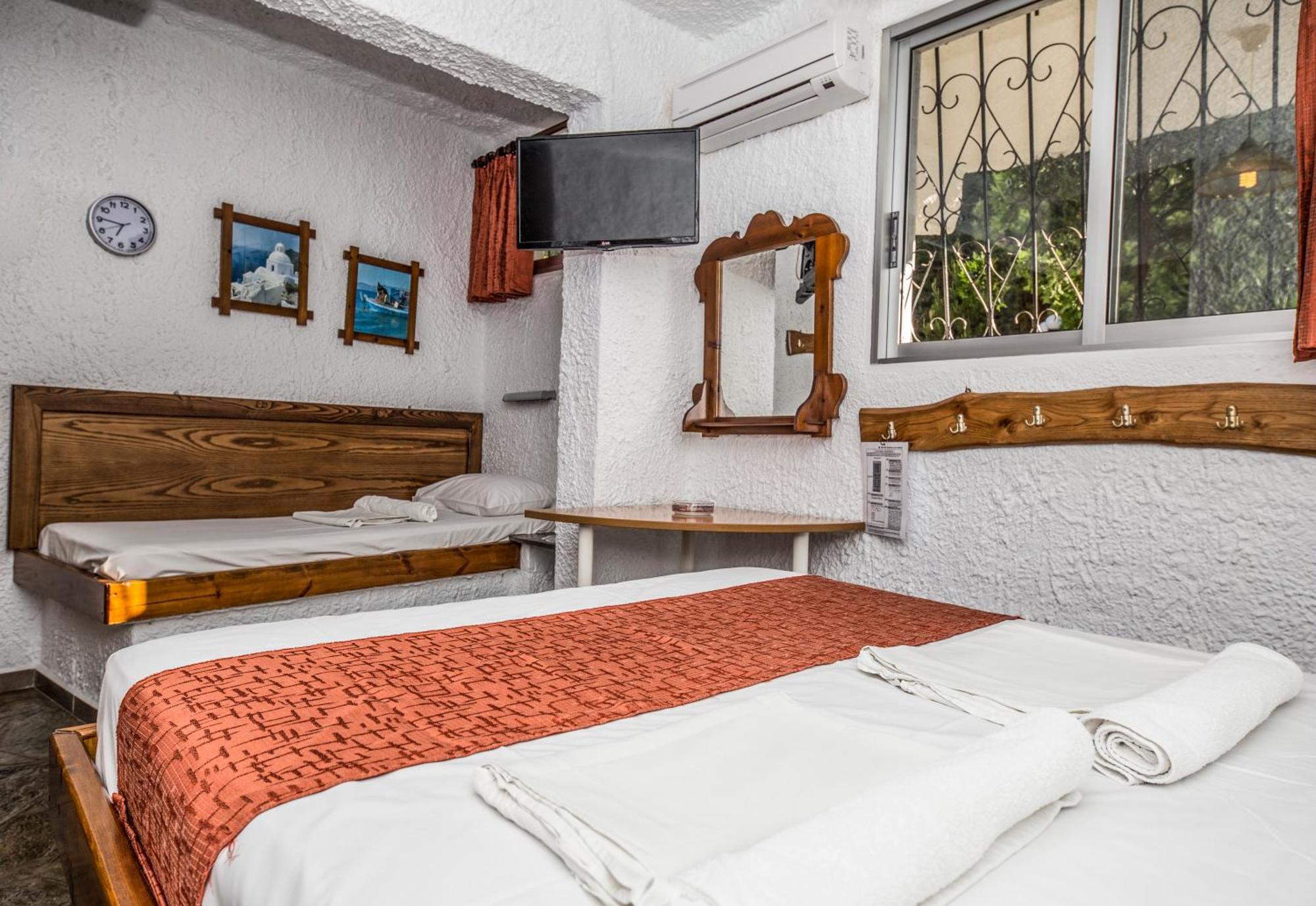Haus Niko Apartments And Suites Nea Poteidaia Camera foto